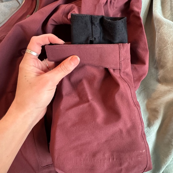 Flylow Shell Jacket - Picture 5 of 6